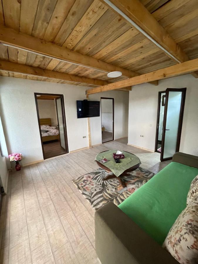 Wineyards Salin Bed & Breakfast Турда Екстериор снимка
