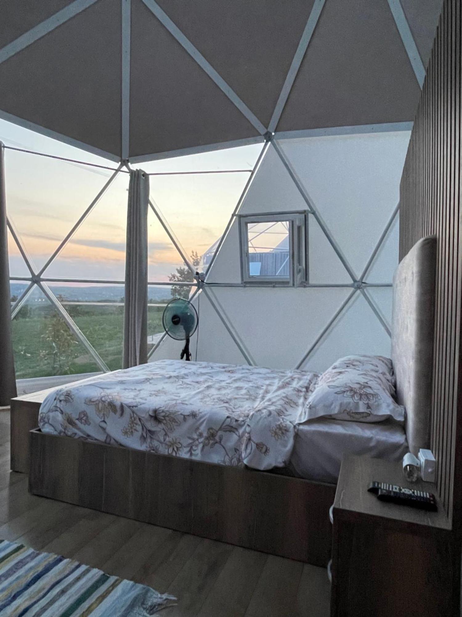 Wineyards Salin Bed & Breakfast Турда Екстериор снимка