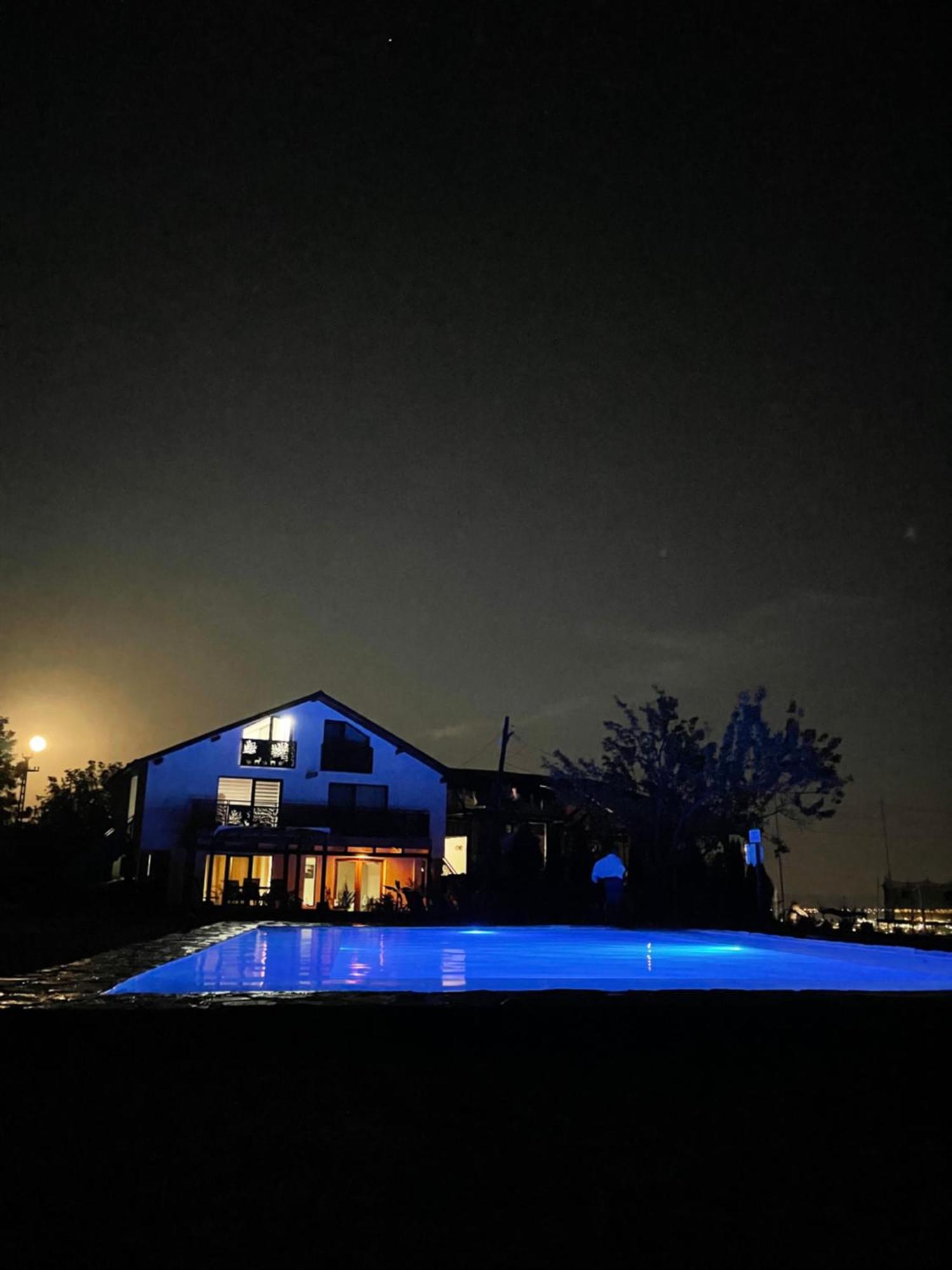 Wineyards Salin Bed & Breakfast Турда Екстериор снимка