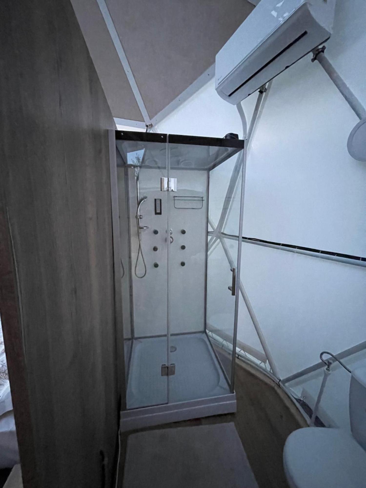 Wineyards Salin Bed & Breakfast Турда Екстериор снимка